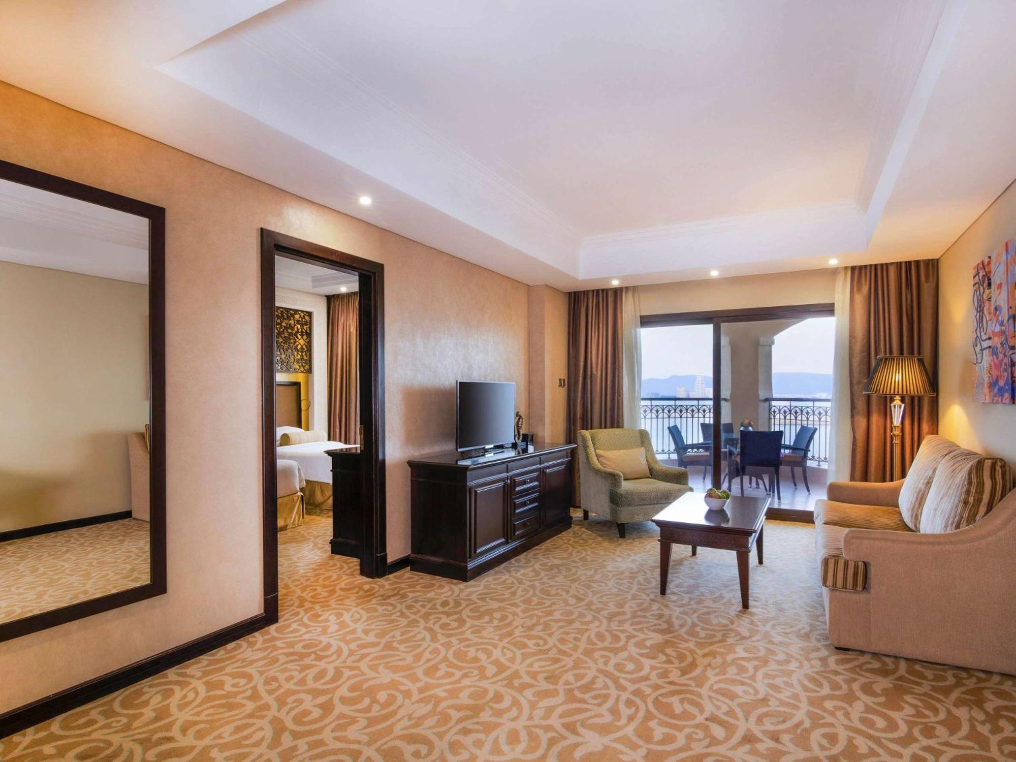 Pullman Resort Al Marjan Island Ras al-Khaimah Exterior photo
